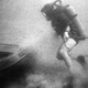 Búsqueda en el mar de la cuarta bomba. AP